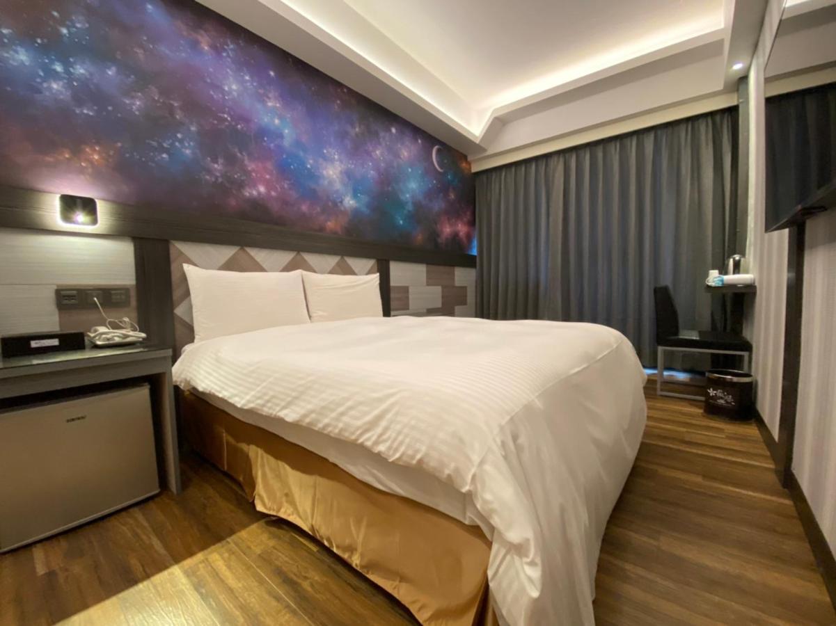 Weifeng Boutique Business Hotel - Zhanqian Branch Pingtung Exteriér fotografie